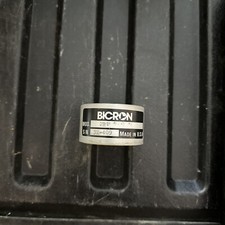 BICRON SCINTILLATION CRYSTAL/DETECTOR MODEL 2R1 picture
