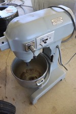 Hobart A120 Stand Mixer Commercial Dough Mixer - Refurbished picture