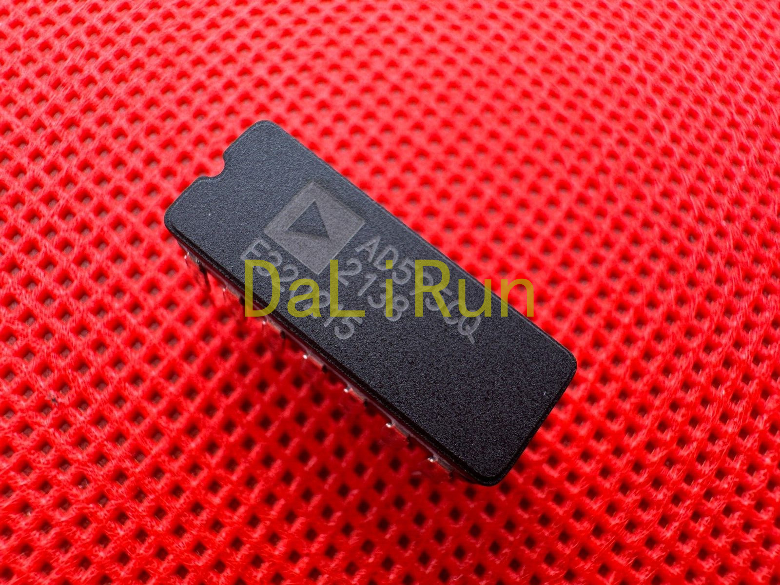 5PCS New AD595CQ AD595 AD595AQ in stock （A188）