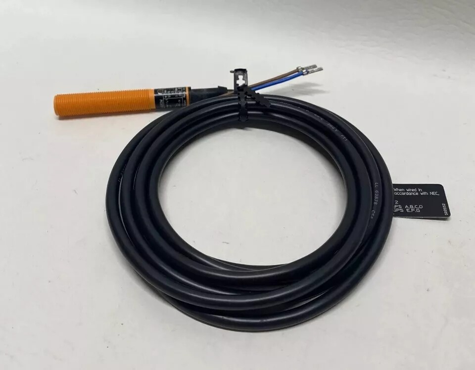 One New IFM IF0295 Proximity Switch Sensor 