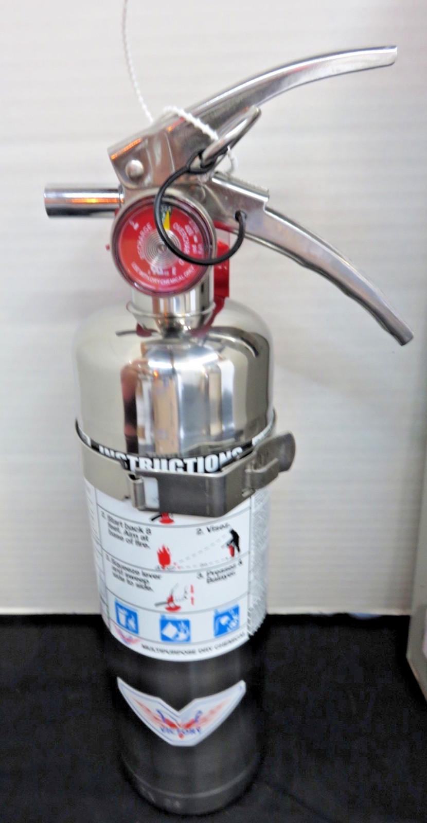 🧯2026- 2 ½ lb. CHROME/STAINLESS STEEL ABC FIRE EXTINGUISHER W/VEHICLE BRACKET 🧯2026- 2 ½ lb. CHROME/STAINLESS STEEL ABC FIRE EXTINGUISHER W/VEHICLE BRACKET