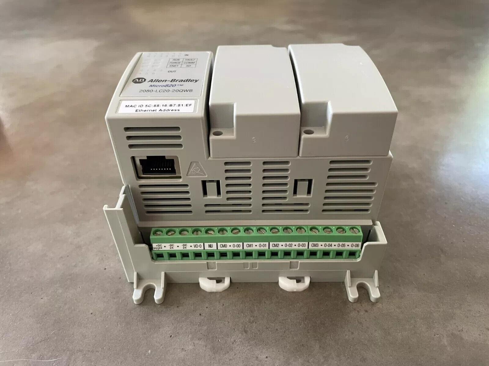 Original Allen-Bradley Micro820 PLC 2080-LC20-20QWB Ethernet I/P Controller New