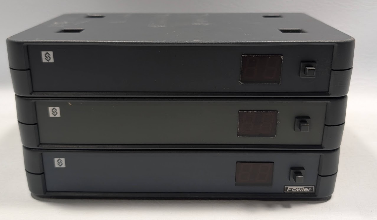 Lot of 3 Fowler Sylvac 4-Channel Gauge Multiplexer Units 54-618-130-0 RS-232 SPC