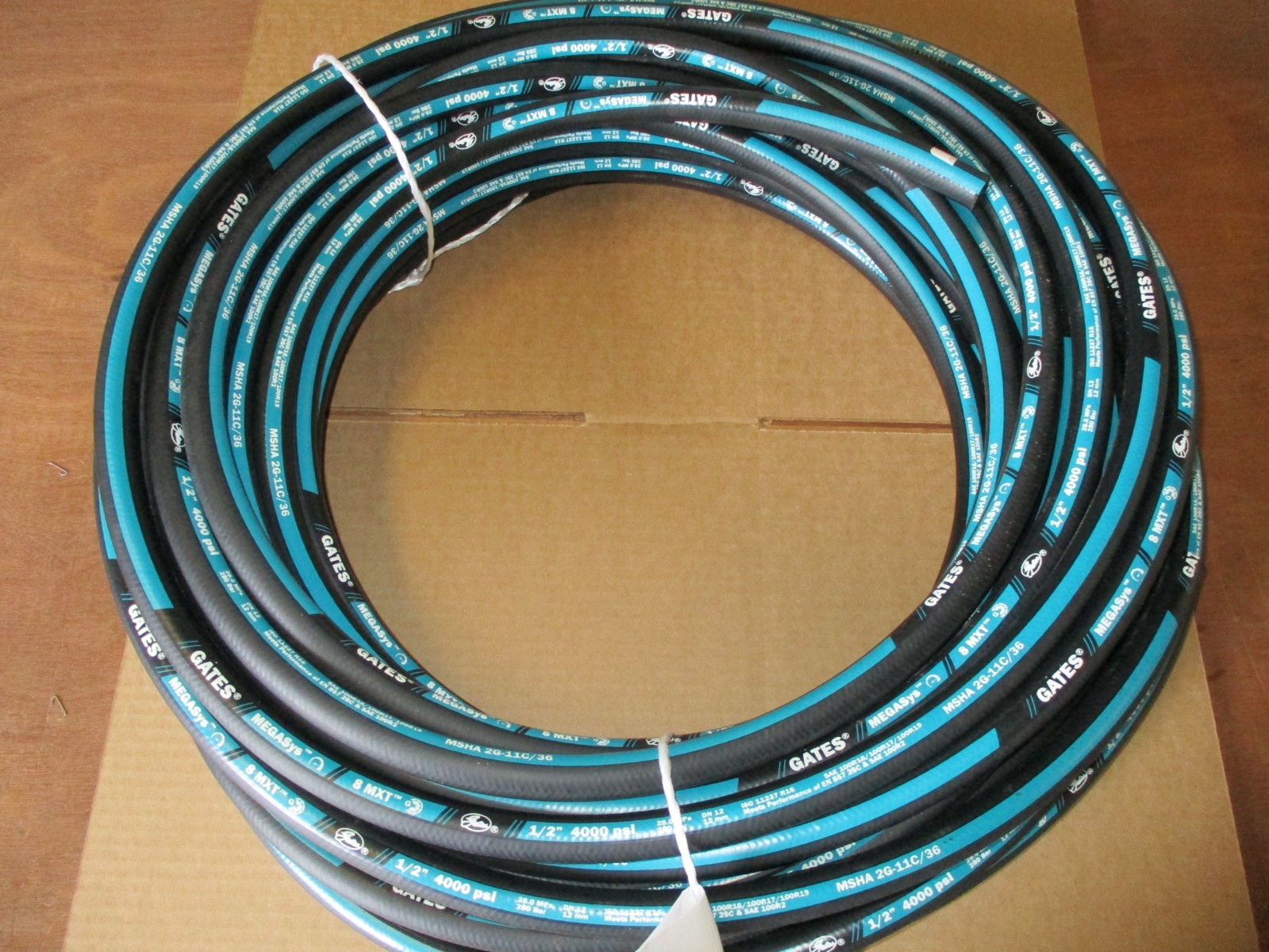 GATES HYDRAULIC HOSE 8MXT 1/2 GATES HYDRAULIC HOSE 8MXT 1/2