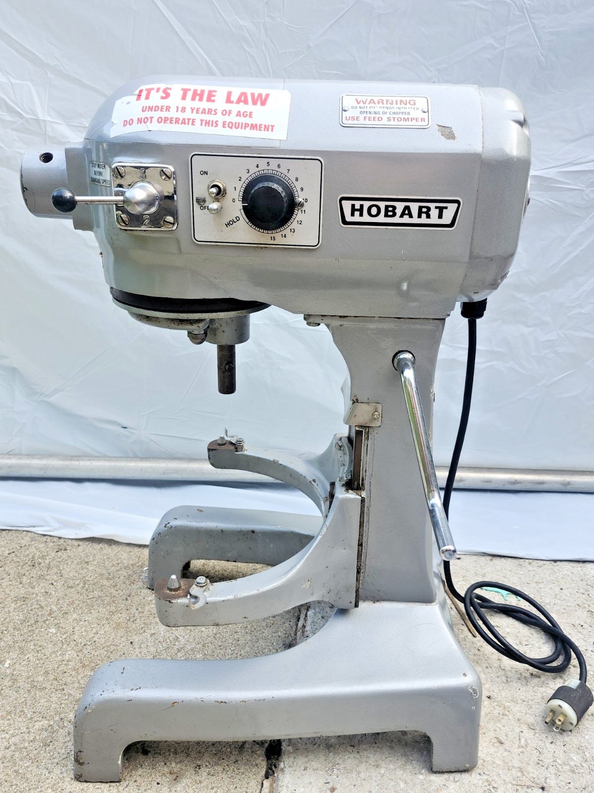 Hobart A-120T  heavy-duty, 12-quart commercial countertop planetary mixer