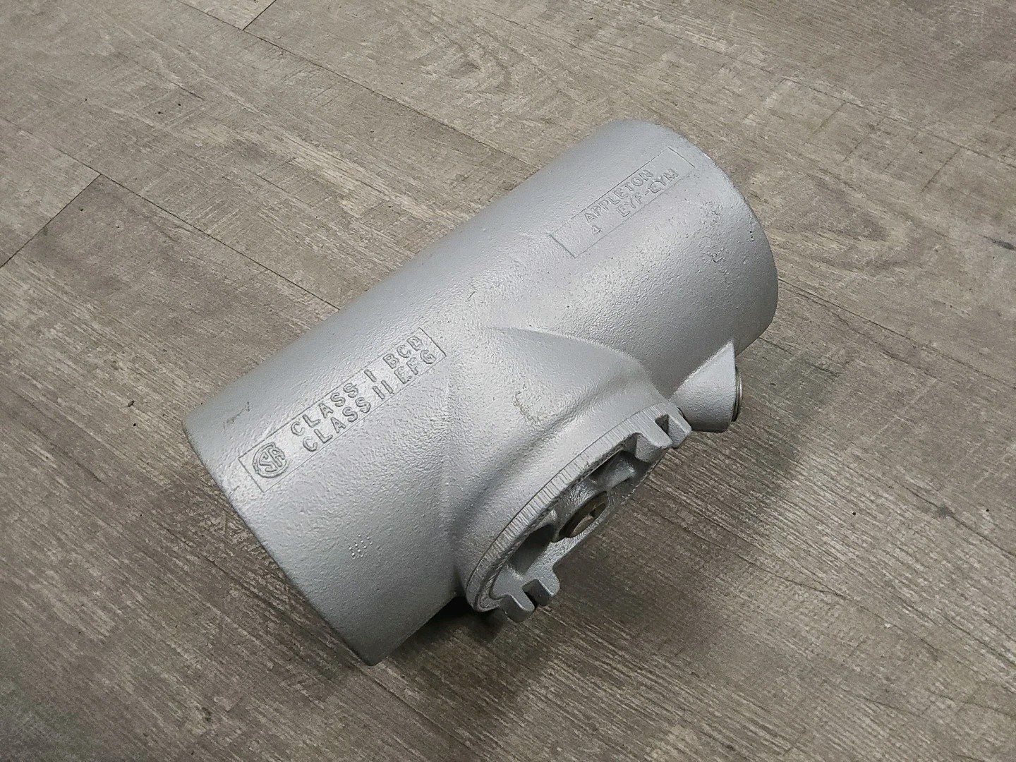 Appleton EYF-400, 4