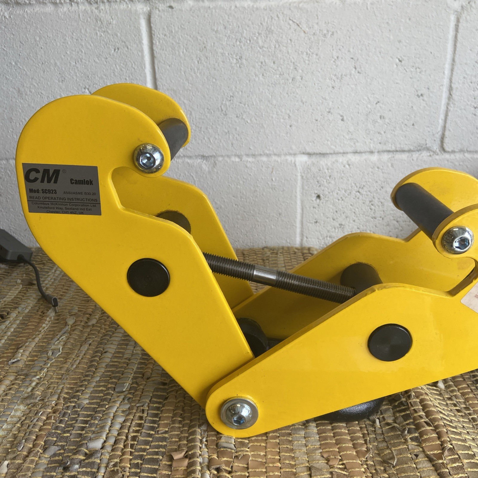 CM Columbus Mckinnon SC923 Rigging Clamp 4-10 5/8 6600lb Capacity Beam Flange
