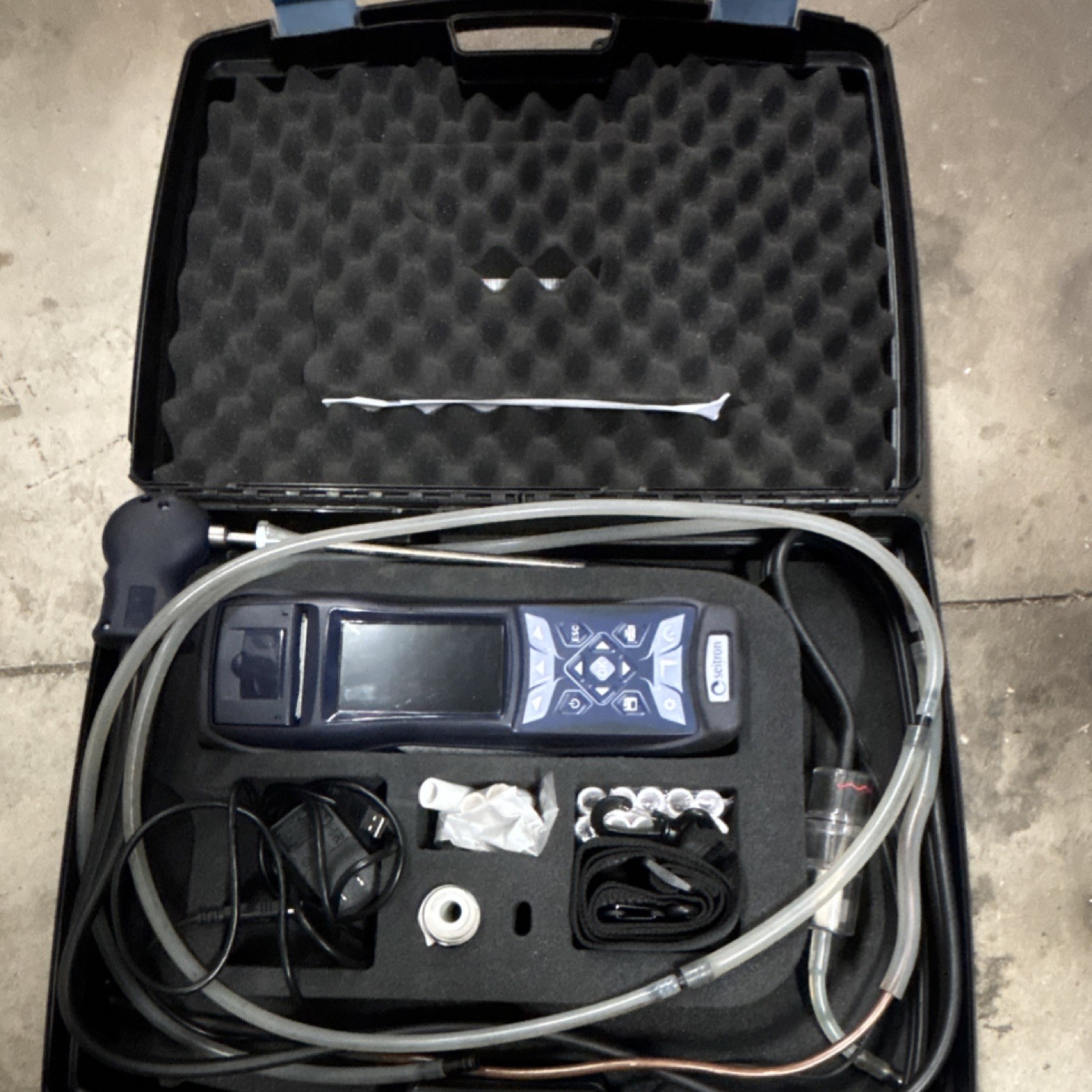 Seitron S1500-P Combustion Analyzer Kit with Accessories and Case