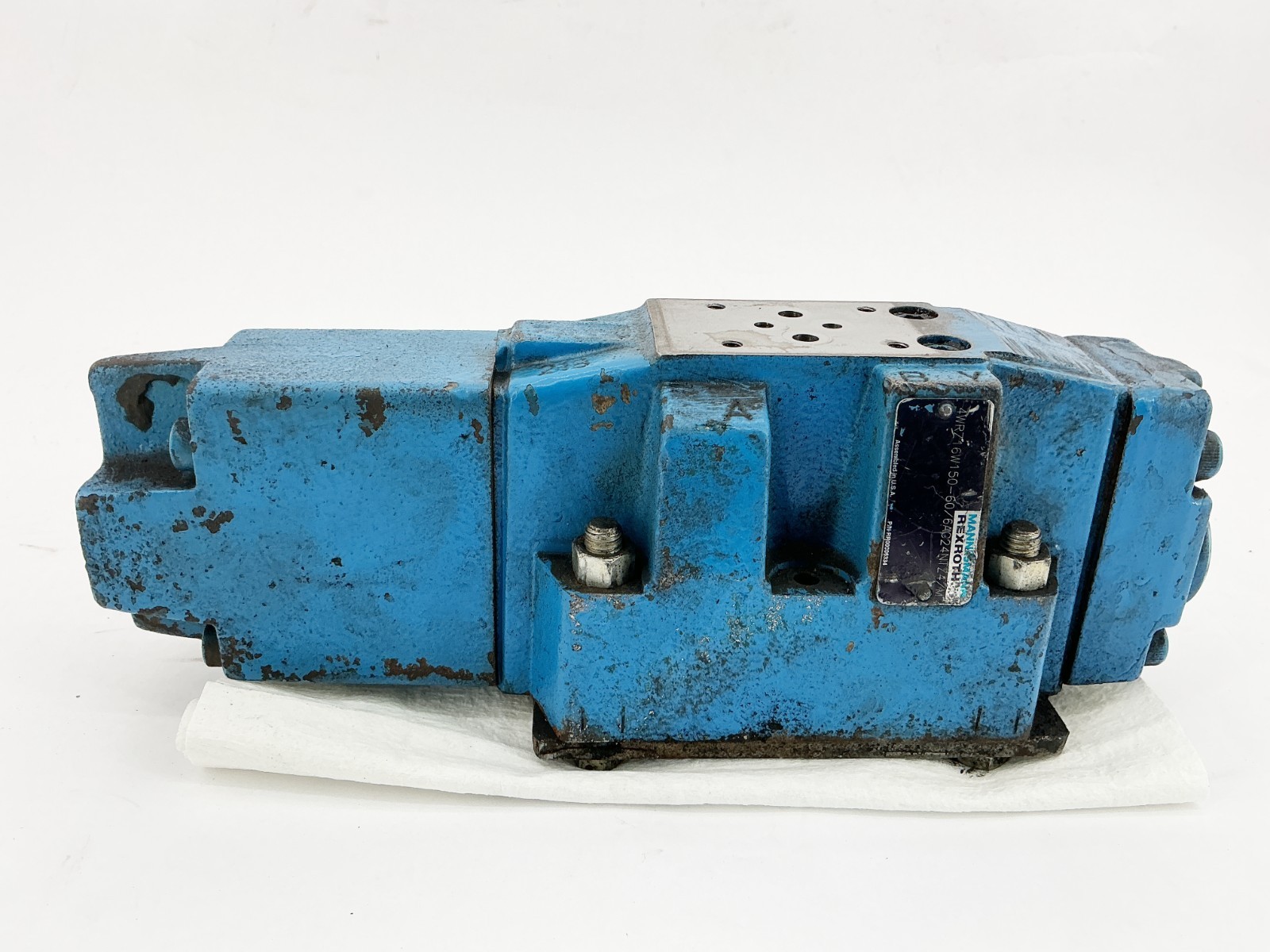 Rexroth 4WRZ16W150-60/6AG24NTZ4/M Hydraulic Valve