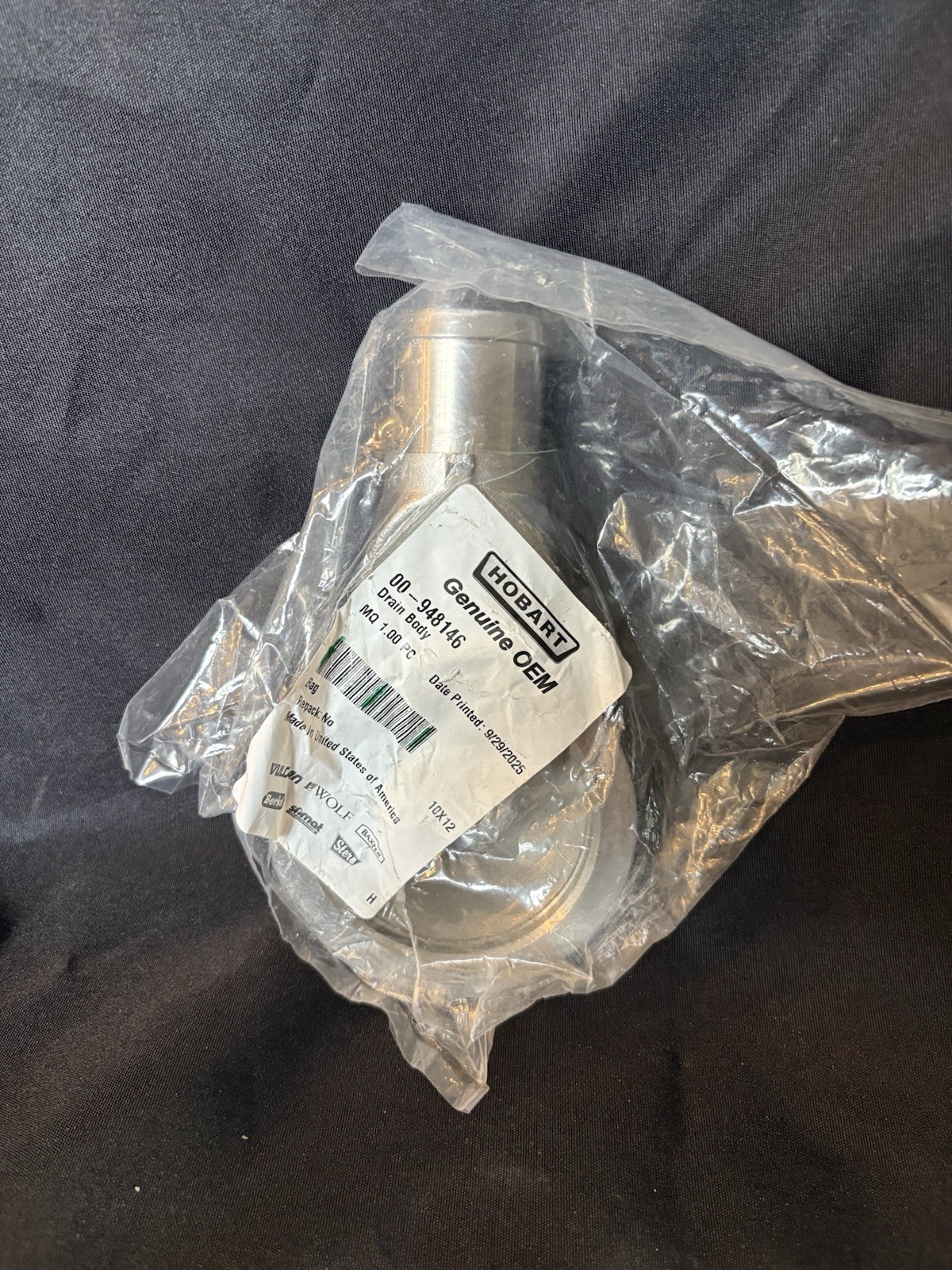 Hobart 00-948146 Drain Body, FT1000