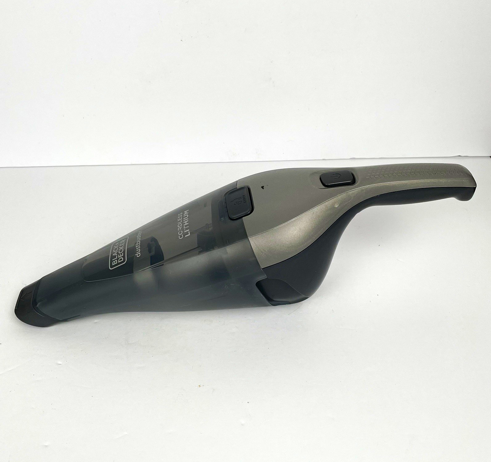 BLACK+DECKER Dustbuster HNVC220B Cordless Handheld Vacuum 8V Bagless BLACK+DECKER Dustbuster HNVC220B Cordless Handheld Vacuum 8V Bagless
