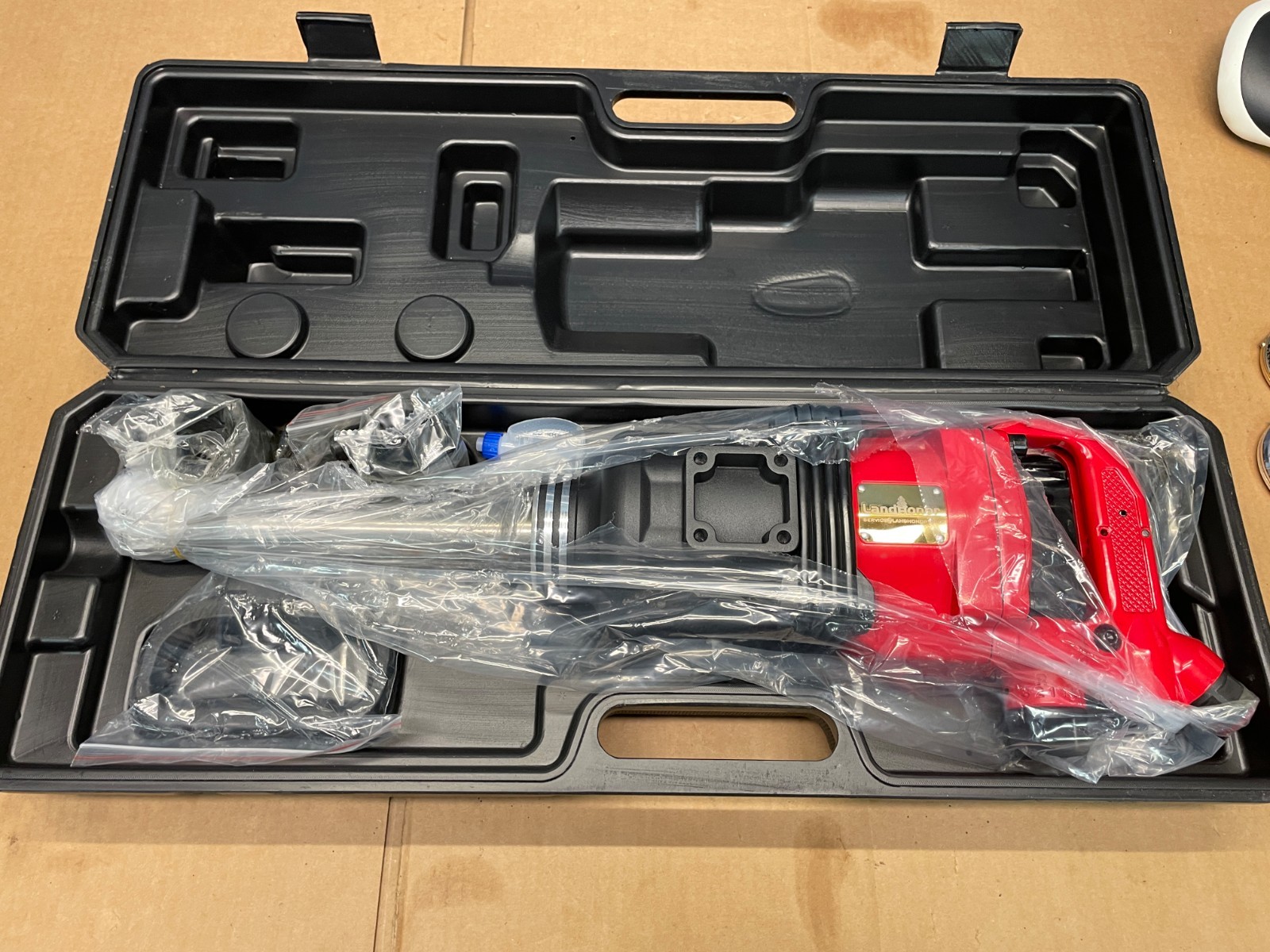 LandHonor LHR-AIW1 Heavy-Duty 1-inch Pneumatic Air Impact Wrench 2,065 ft-lbs