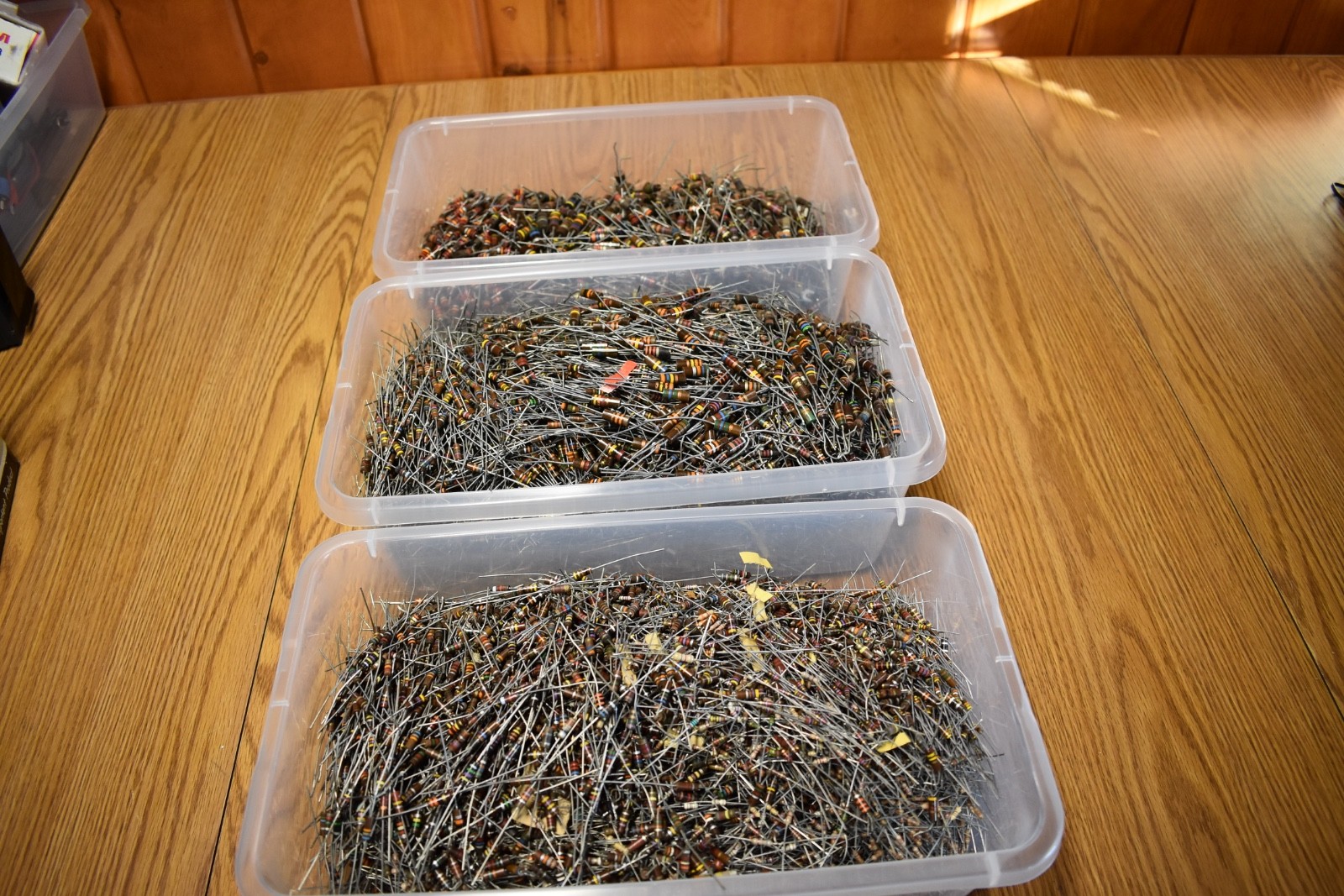 Huge Lot of 1000's Resistors Carbon Composition 1/4 Watt 1/2 watt 20 POUNDS