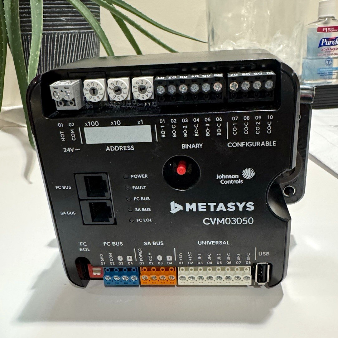 Johnson Controls METASYS CVM03050 Equipment Controller CVM03050-0 24V 2A