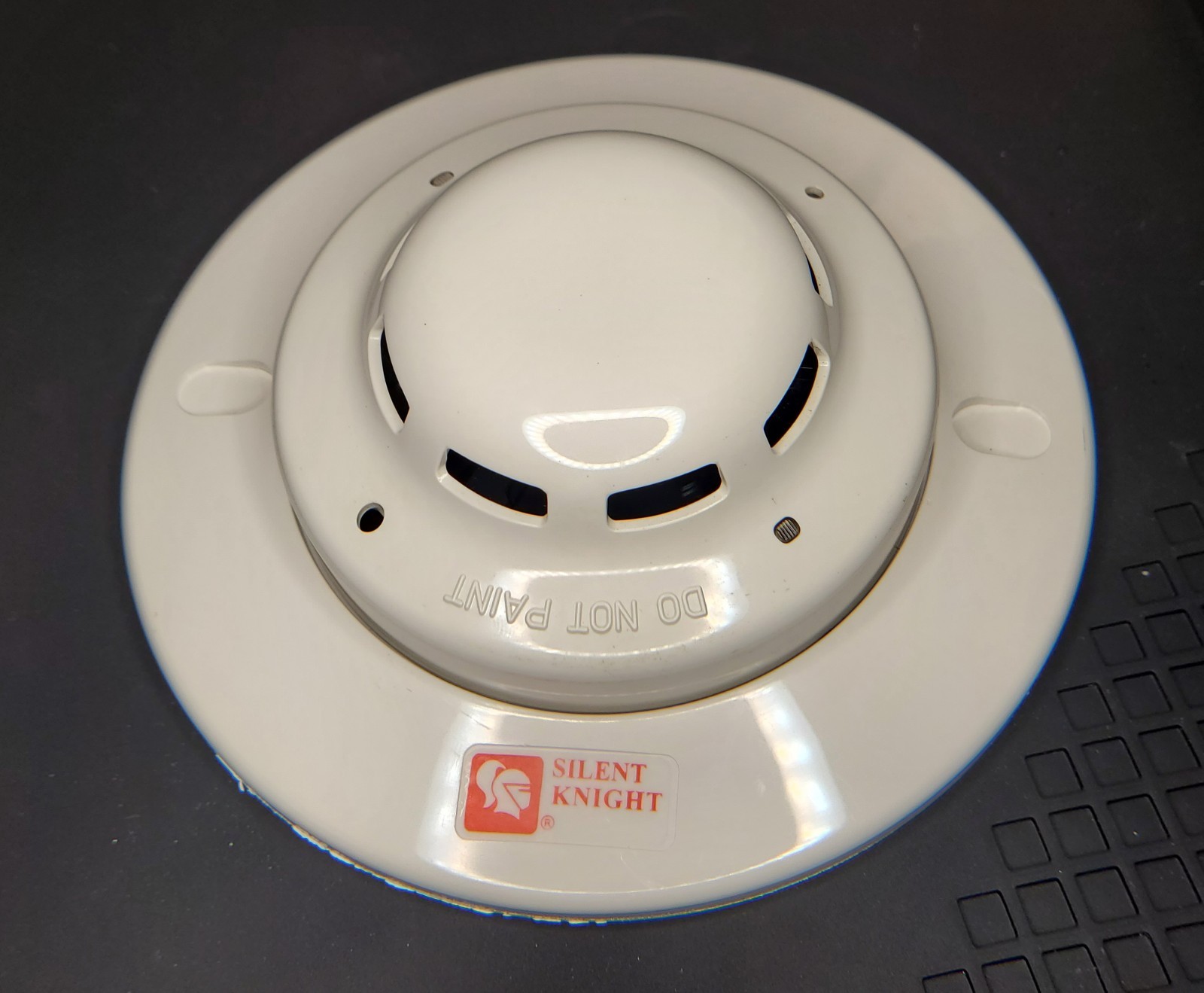 Silent Knight SD505-APS Smoke Detector - BASE INCLUDED - Used