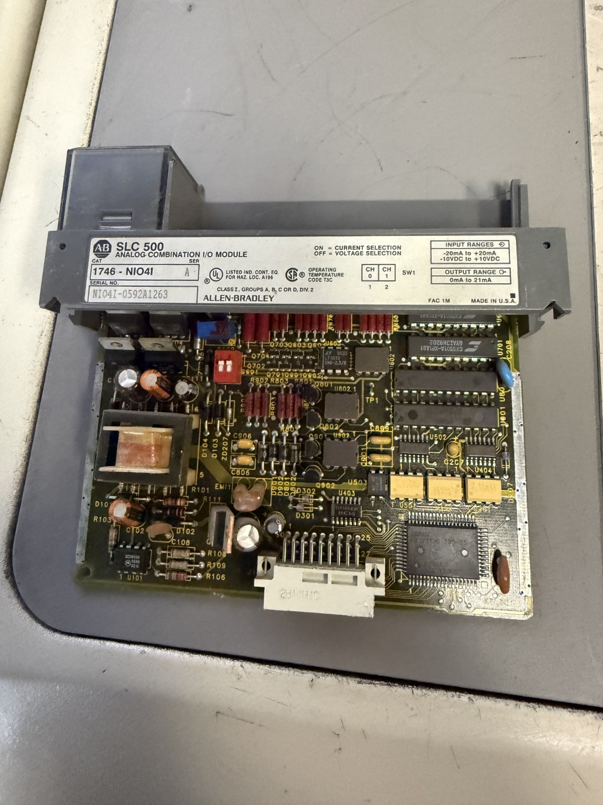 ALLEN BRADLEY 1746-NIO4I PLC Module - Used ALLEN BRADLEY 1746-NIO4I PLC Module - Used