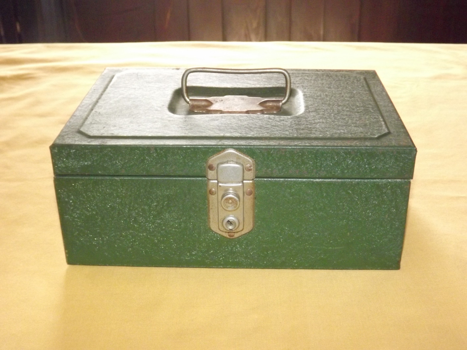 VINTAGE GREEN METAL CASH DRAWER BOX