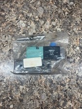 NEW NUMATICS 11SAD411EE000061 SOLENOID VALVE 150PSI WITH 226-411B 24VDC 6 WATTS picture