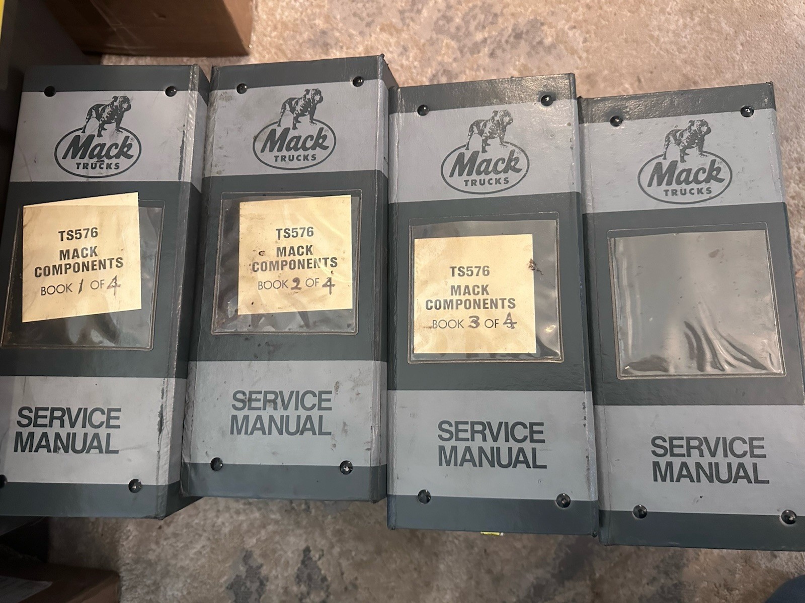 Vintage 70/80/90’s Mack Truck Shop Service Repair Manuals Set 4 Volumes