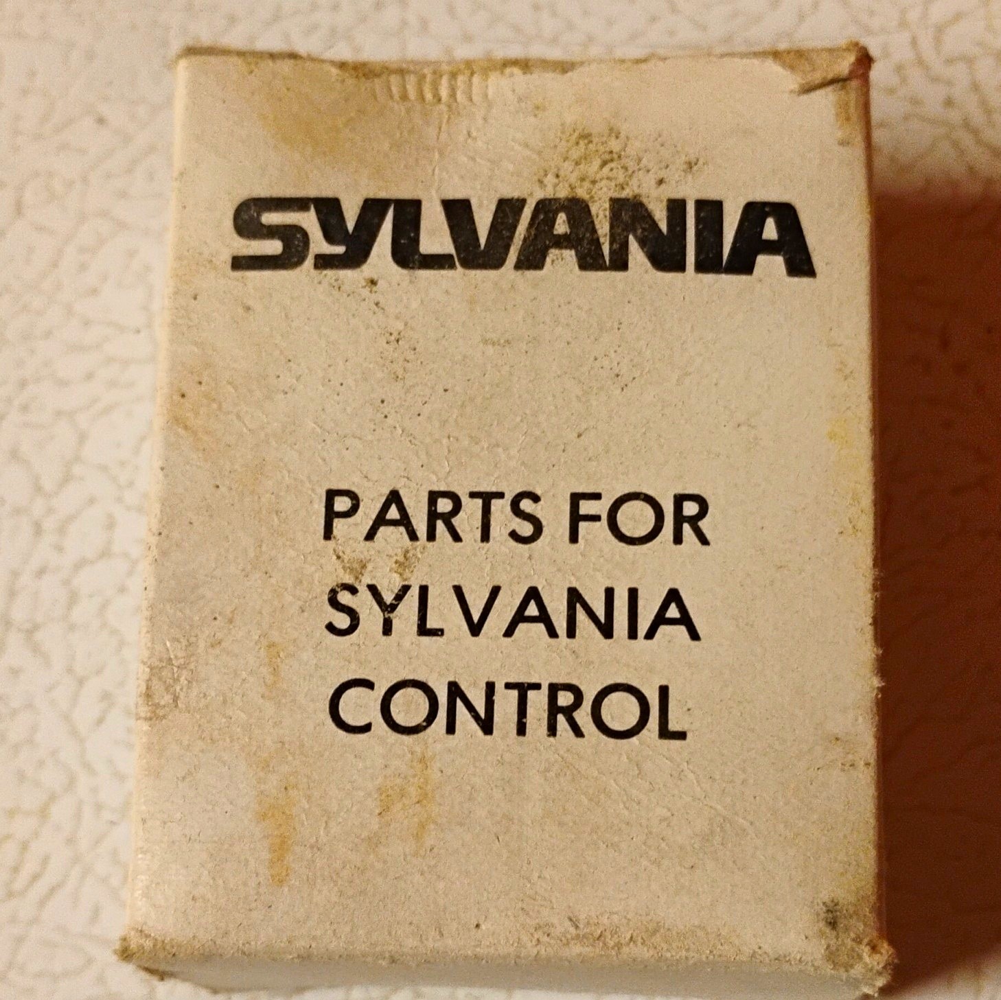 Sylvania TB113-3 Overload Protection Relay Coil 110-120V AC 50/60Hz