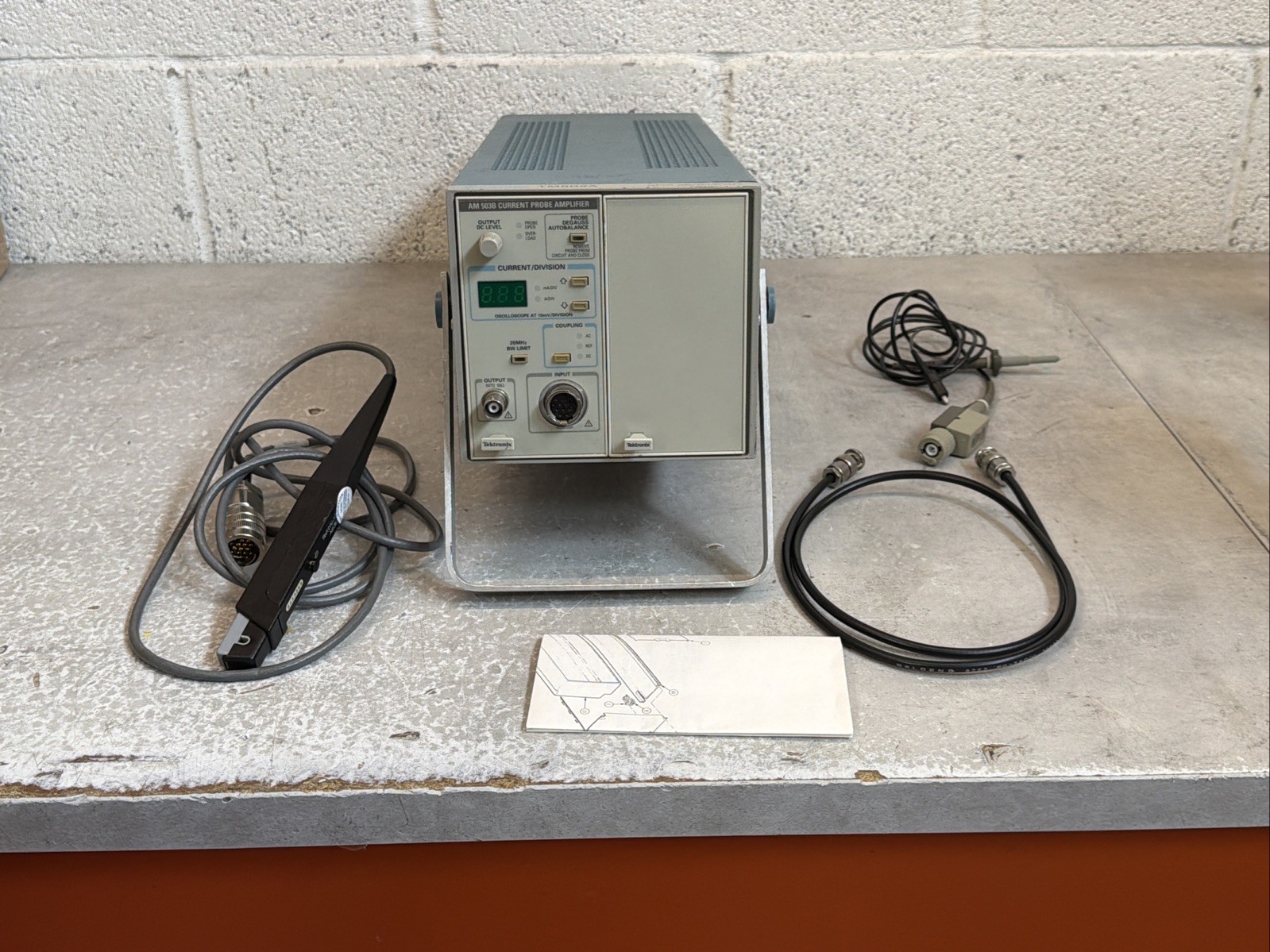 Tektronix TM502A AM503B with A6302 Current Probe and 500MHz P6139A