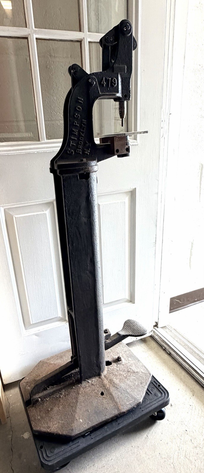 Vintage Stimpson 479 Grommet Manual Foot Press Vintage Stimpson 479 Grommet Manual Foot Press