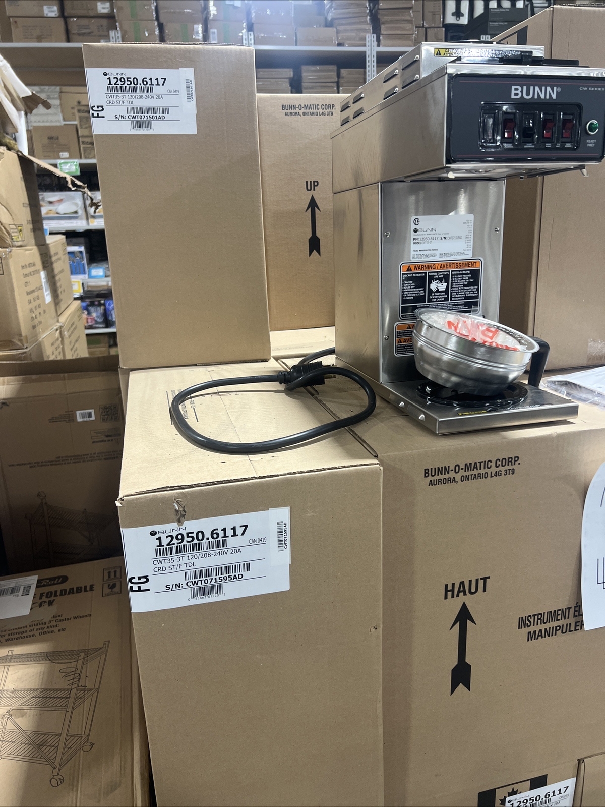 BRAND NEW BUNN COMMERCIAL 3 WARMER COFFEE MAKER Machine CWT35-3T Large Capacity