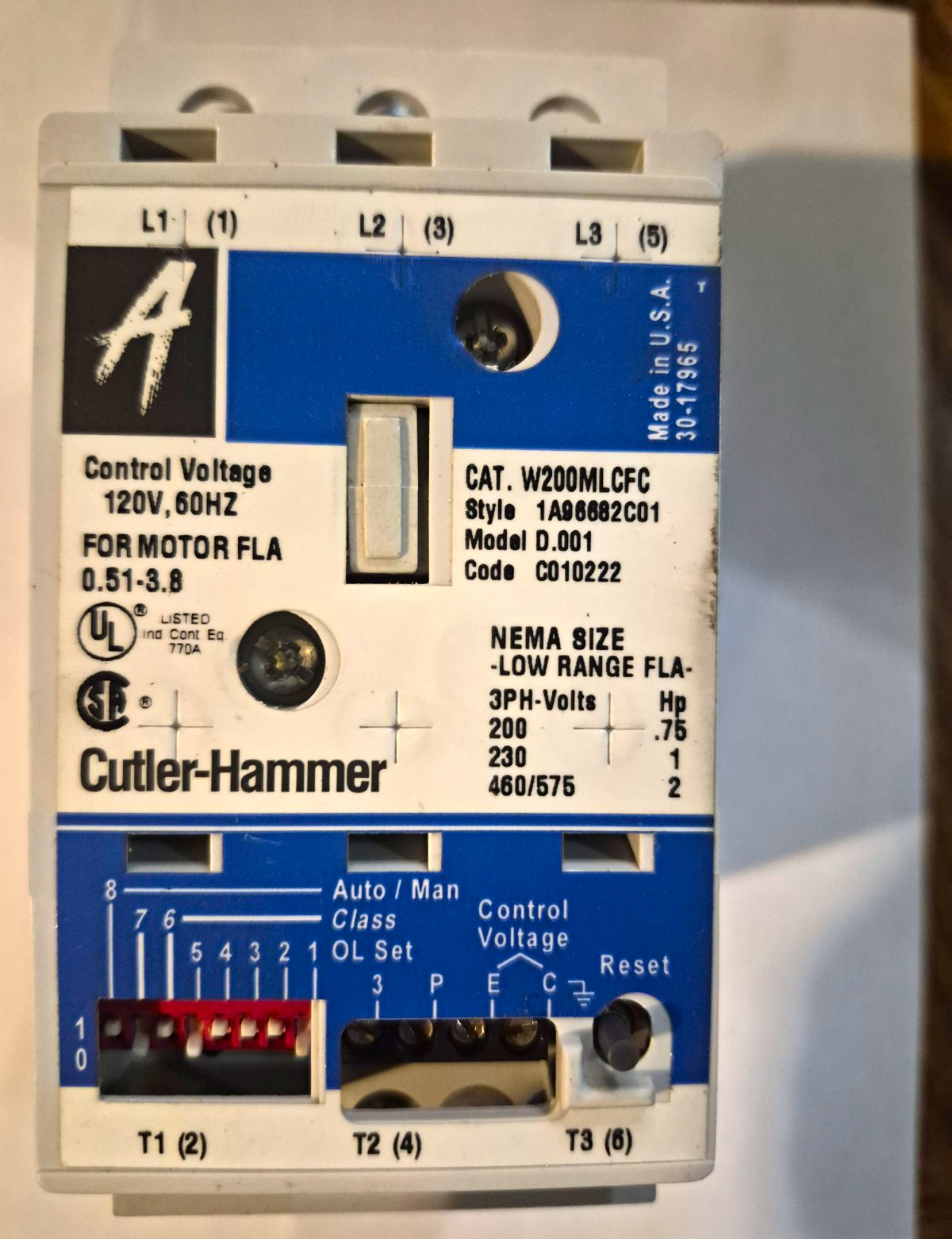 Cutler-Hammer Non-Reversing Starter W200MLCFC 120V 60Hz Control Voltage
