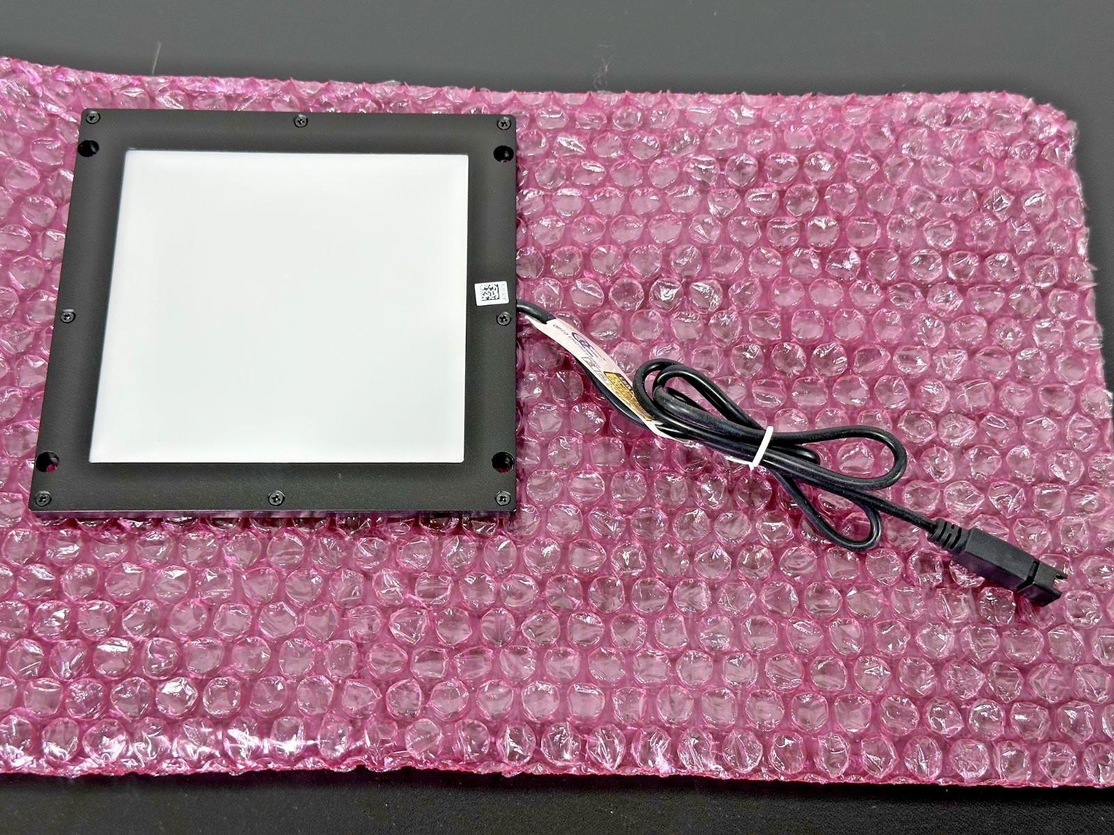 Opto Engineering LTPYR100-00-1-W-24V 24V LED Backlight Illuminator Panel Opto Engineering LTPYR100-00-1-W-24V 24V LED Backlight Illuminator Panel