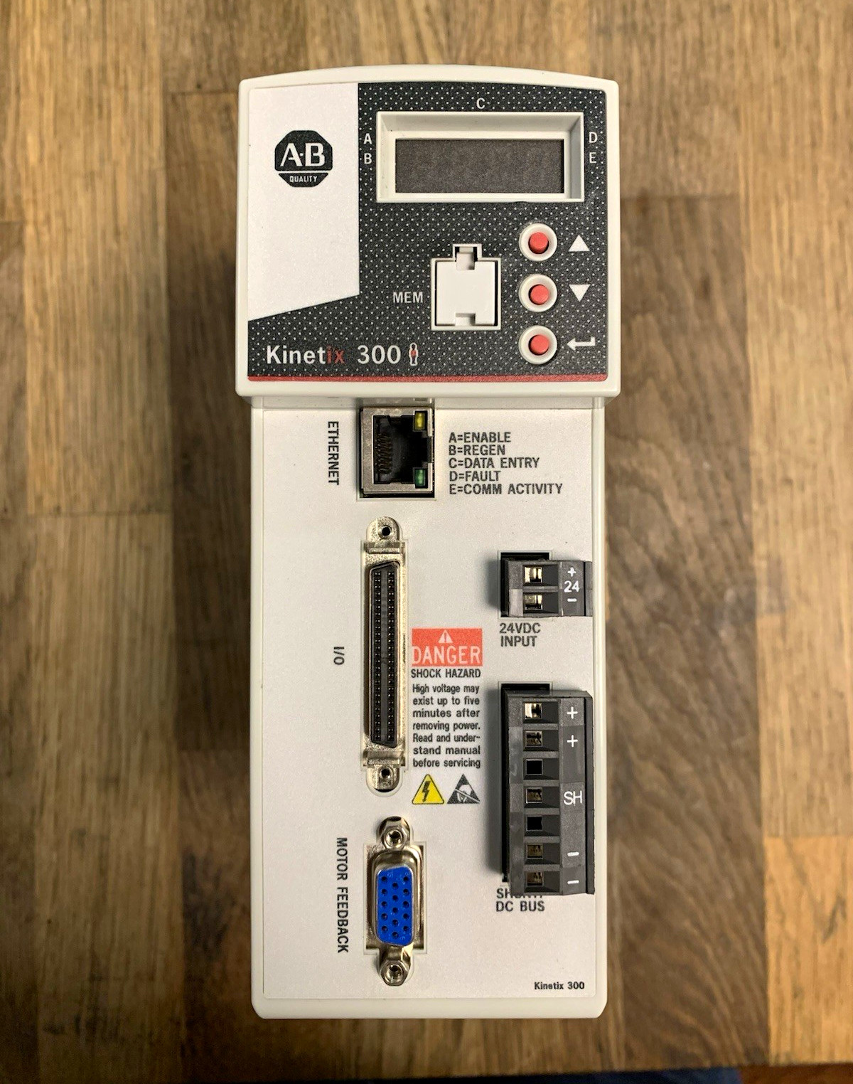 Allen-Bradley Kinetix 300 AC Servo Drive Ethernet 3-Phase 3 HP 2097-V33PR1