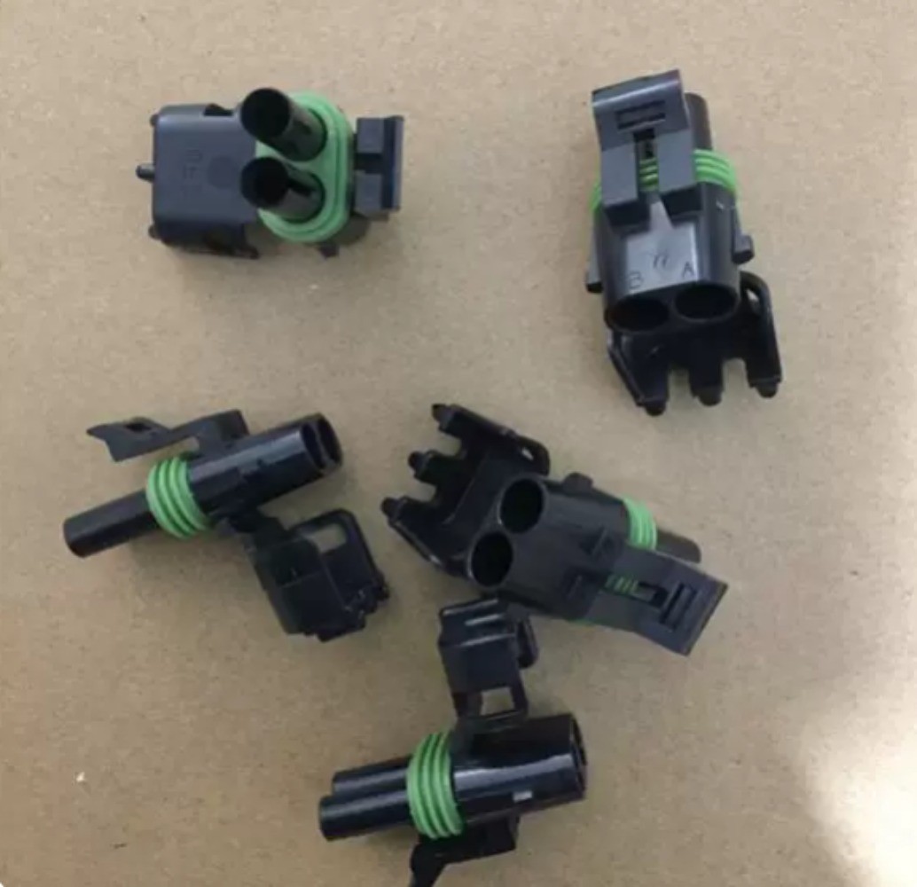10pcs for 12015792 Connector