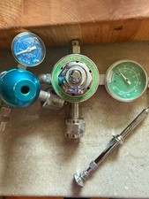 Porter Instrument 7500 Nitrous Oxide regulator System dental Med System - Untest picture