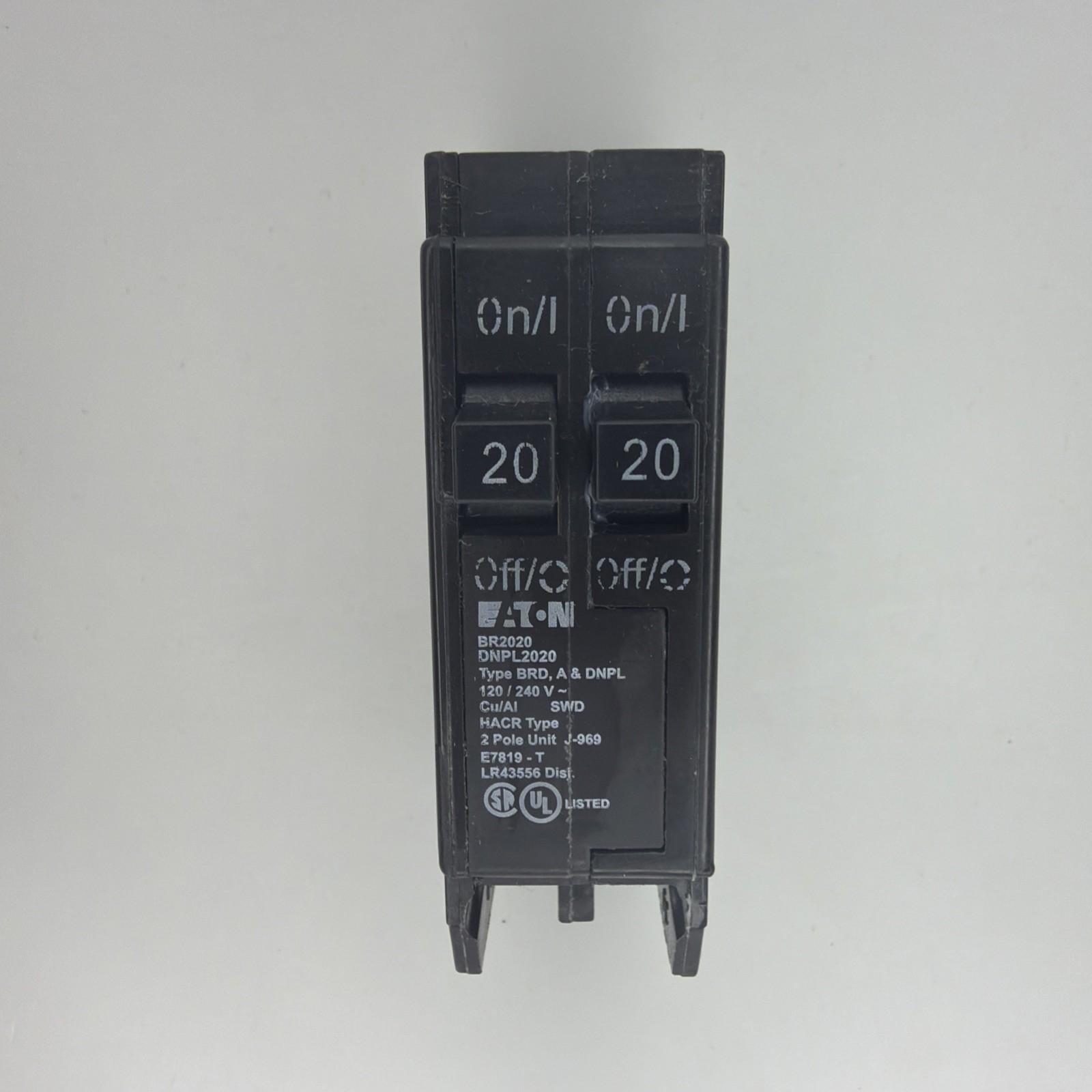 **NEW** Eaton BR2020 20 Amp 120 Volt Twin Tandem Circuit Breaker