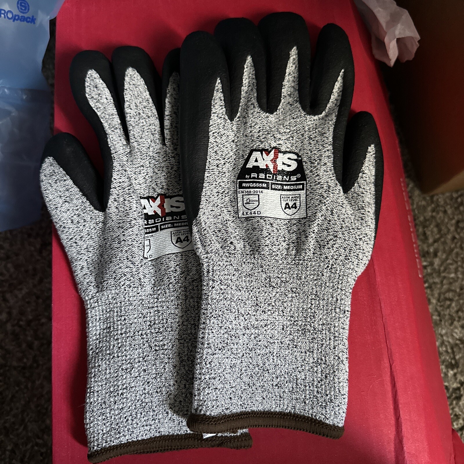 RADIANS RWG555 LEVEL (A4) CUT PROTECTION WORK GLOVE - One Pair (Size Medium)