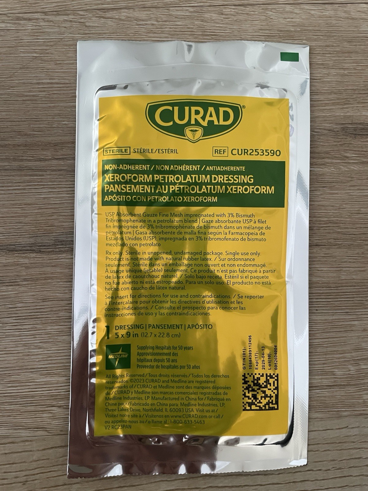 Curad Xeroform Petrolatum Dressing 5x9 in REF CUR253590 QTY 36 Exp. 2029