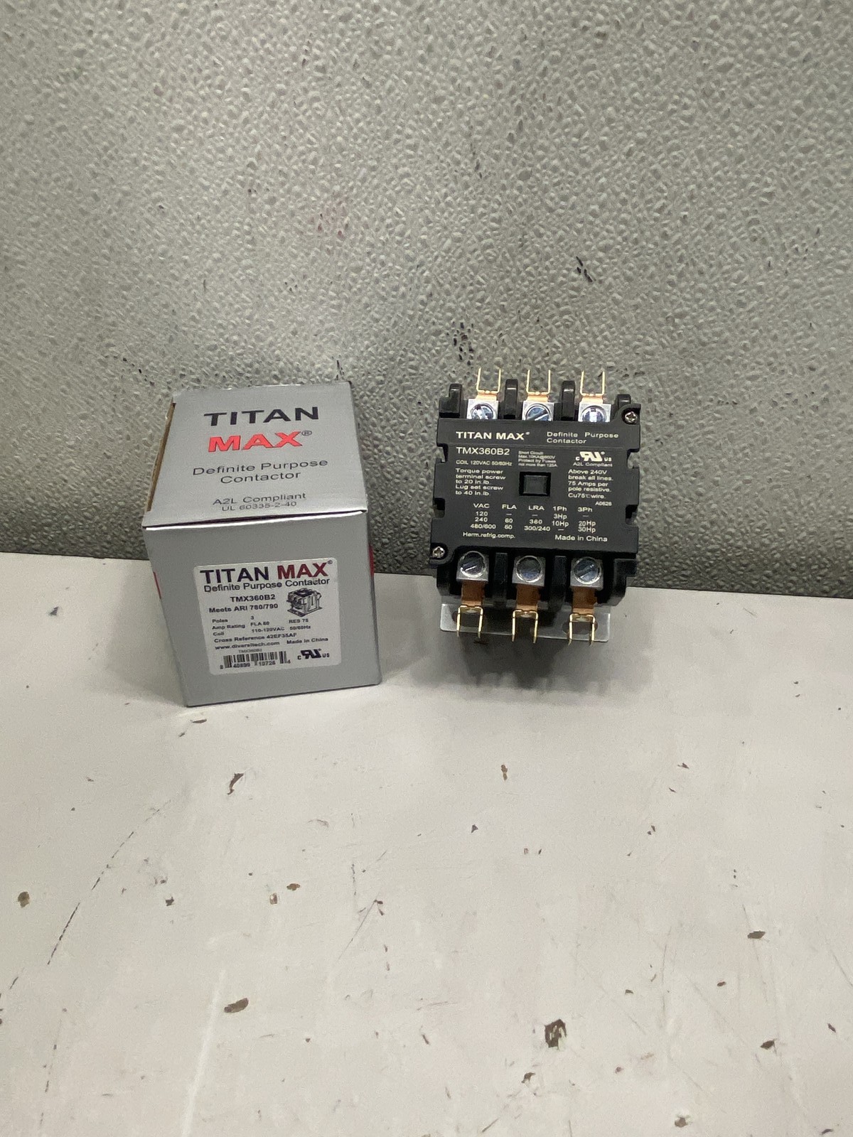 TitanMax TMX360B2 3 Pole 60 Amp 120V Contactor