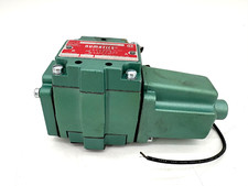 New Numatics 12SAD4-0A00030 Solenoid Valve 120V 12SAD400OA00030 - No Box picture