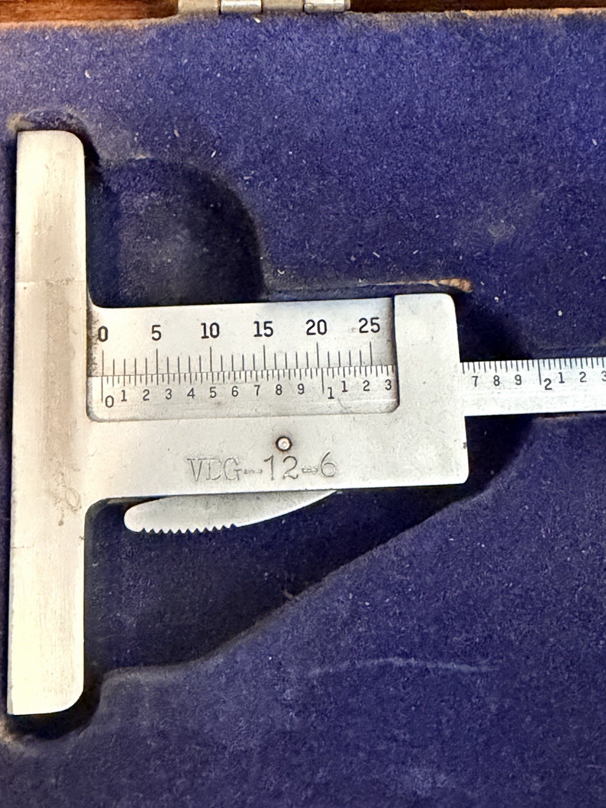 vintage Mitutoyo depth compass 300mm Mahogany Case