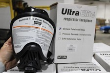 NEW MSA Ultra Elite Facepiece Mask W/APTR  SZ MED picture