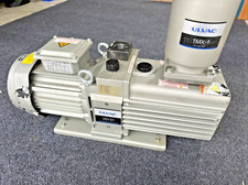 Ulvac VD151 Oil Rotary Vacuum Pump & TMX-1 Filter 17.3m3/h 550w 230/460VAC picture