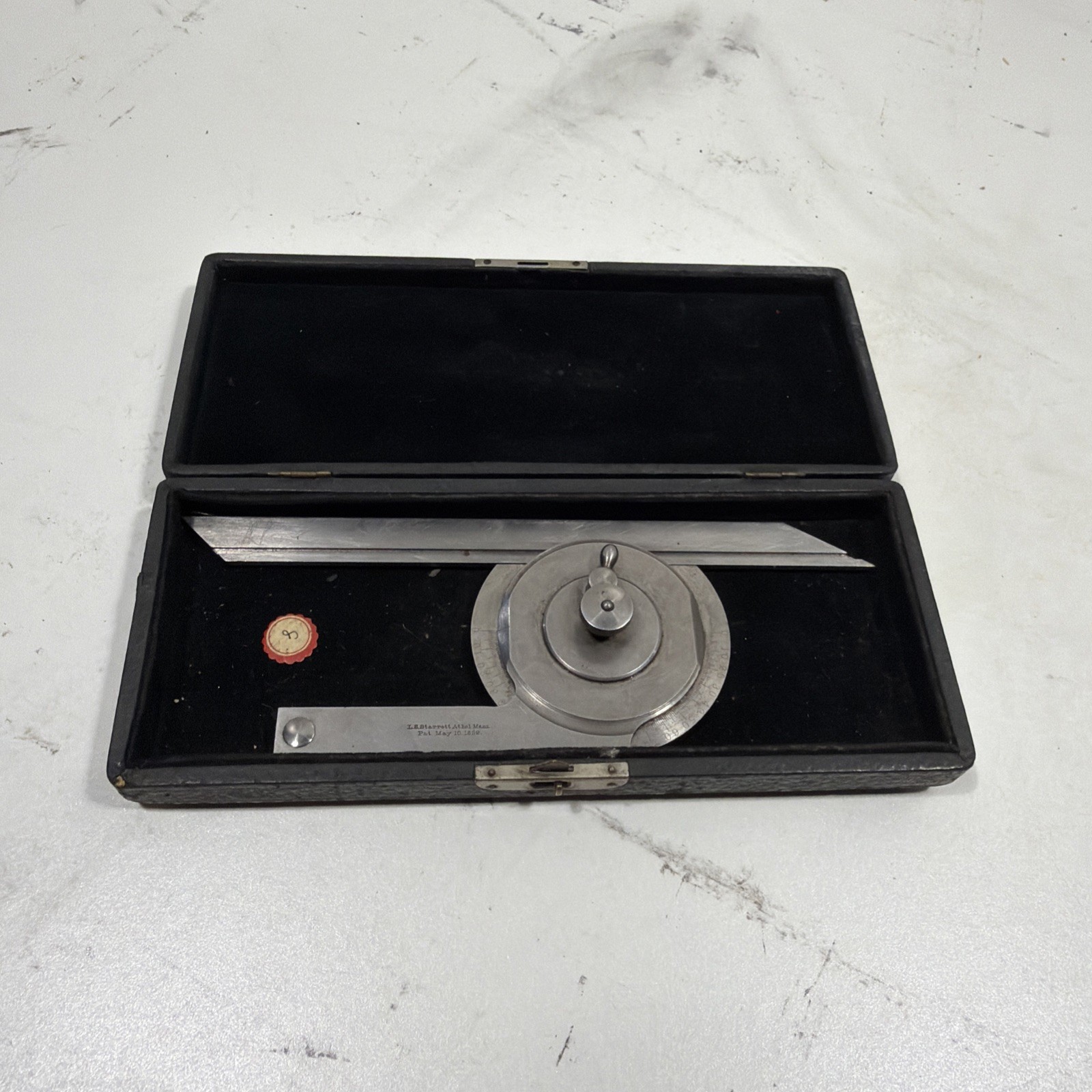 Vintage Starrett Universal Bevel Vernier Protractor w/ Case