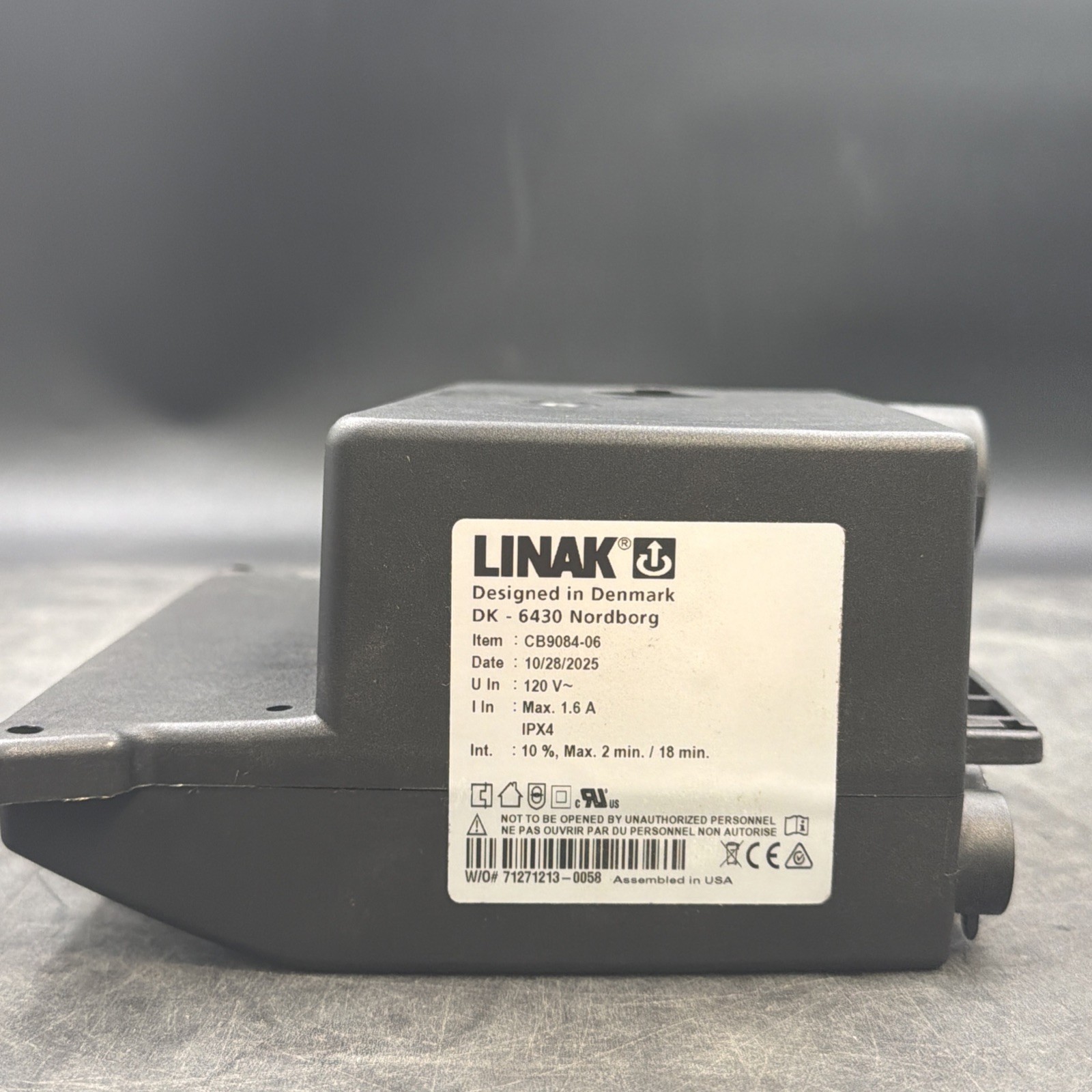 Linak 120V 1.6A Black Control Box LA31 CB9084-06