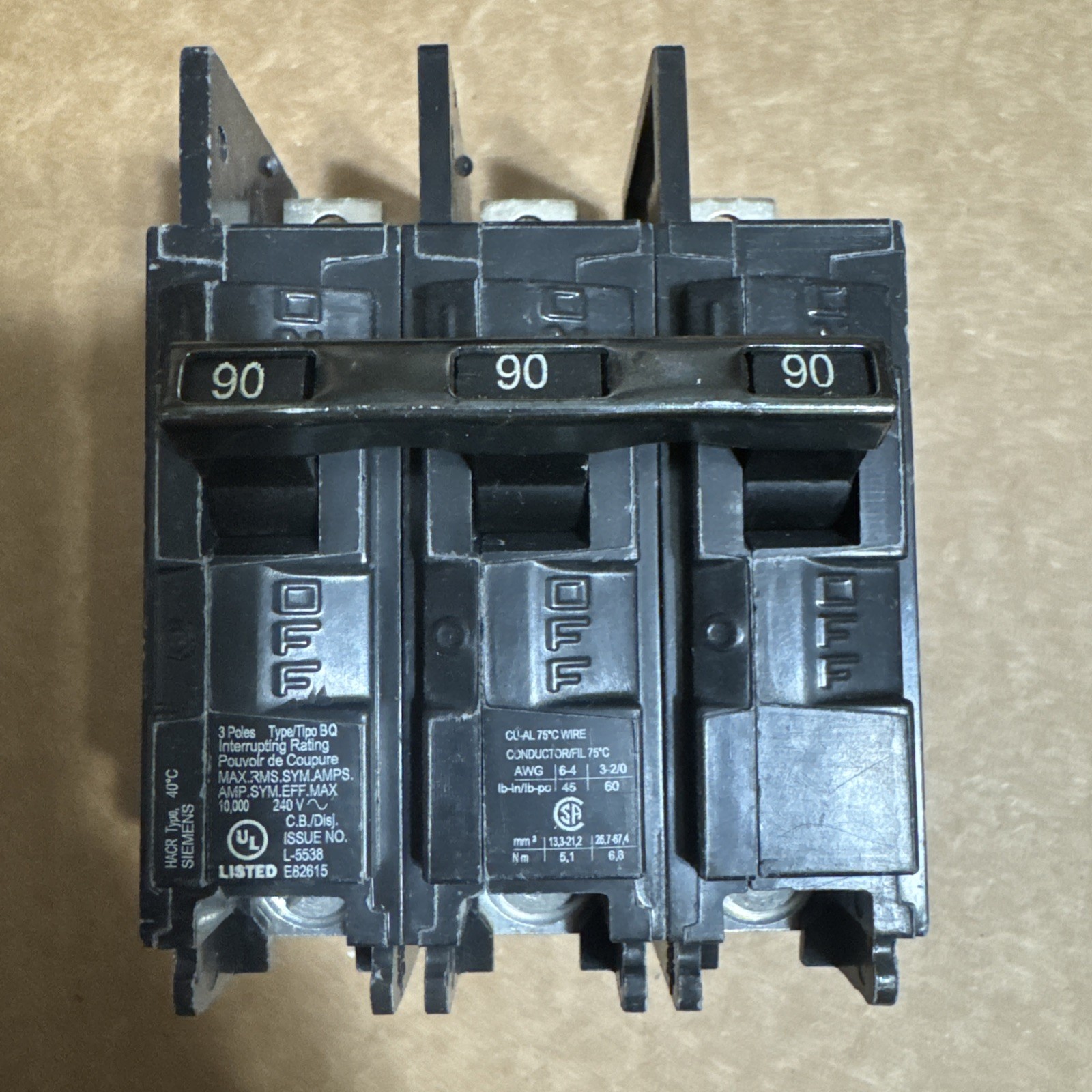 ) NEW Siemens BQ3B090 90A 3Pole Bolt On Circuit Breaker