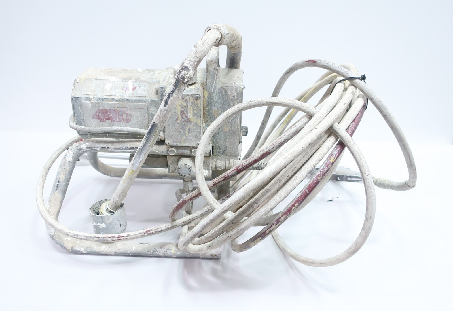 Titan 440E Pump Paint Sprayer