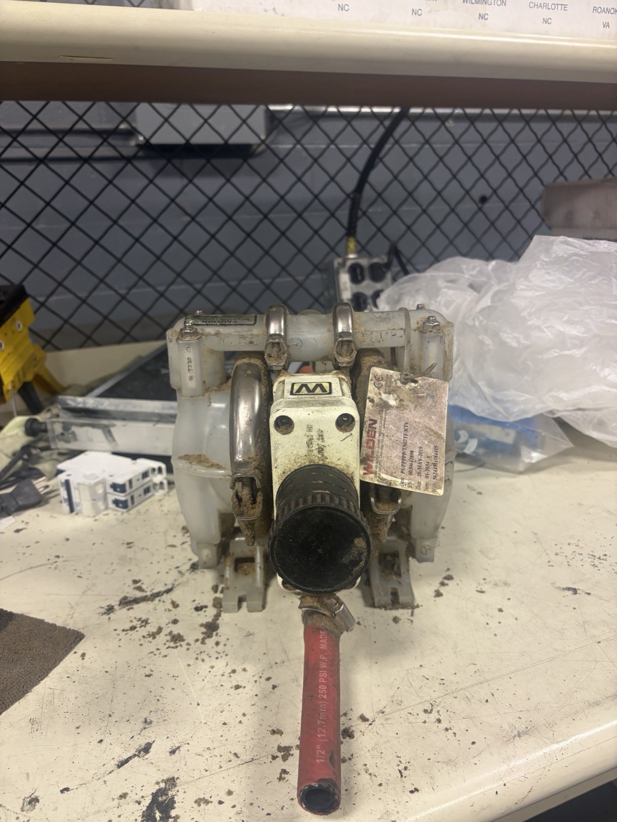 Wilden 01-3181-20 Pneumatic Operated Double Diaphragm Pump USED