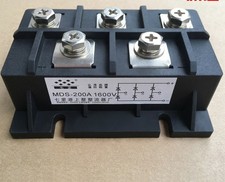 1PC New MDS200A MDS200A1600V MDS200-16 three-phase bridge module *pt picture