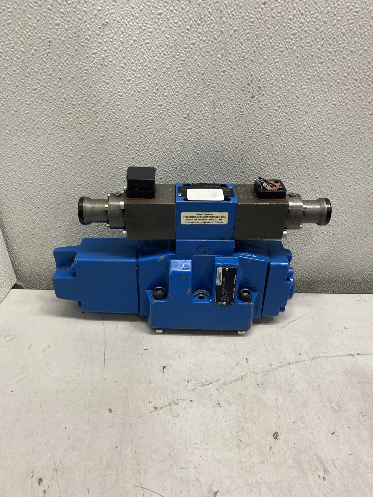 Rexroth 4WRZ16E150-60/6AC Valve