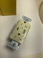 (1) HUBBELL USB20AC5I  20 Amp Tamper Resistant. USB AND C PORT picture