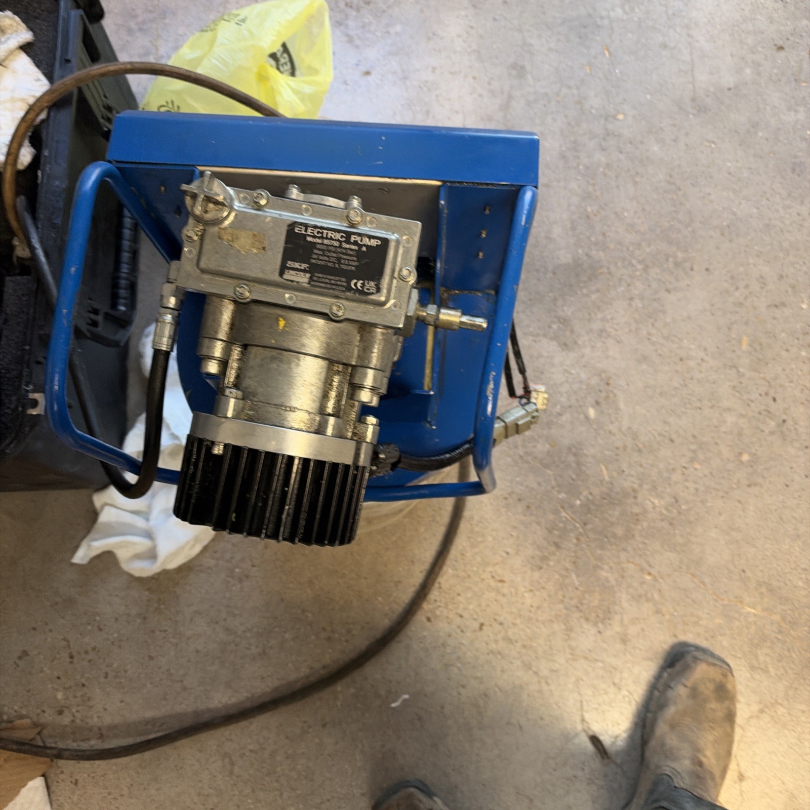 Lincoln SKF FlowMaster ll hydraulic pump