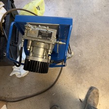 Lincoln SKF FlowMaster ll hydraulic pump picture